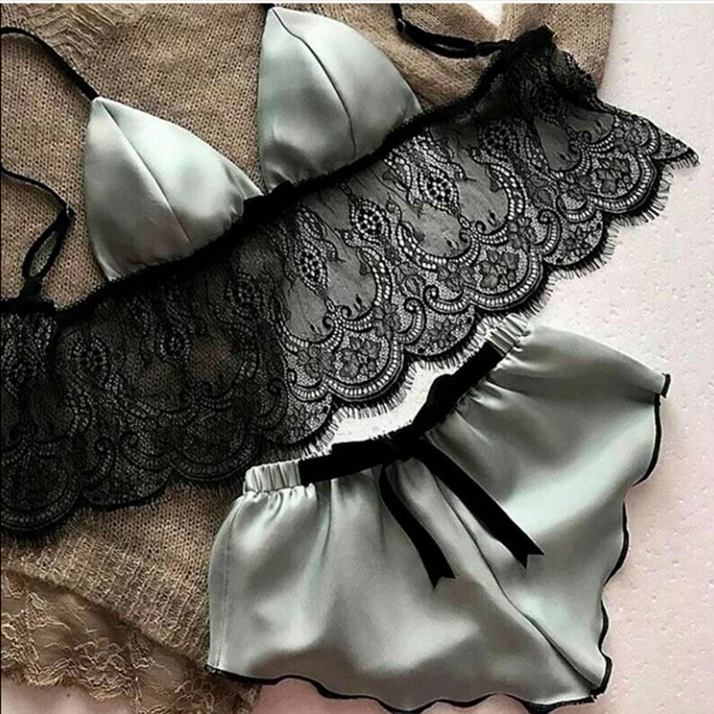 

Women's Sleepwear Sexy Strap Nightwear Satin Pajama Set Lace V-Neck Pyjamas Sleeveless Top And Shorts Strap Nightie Kit