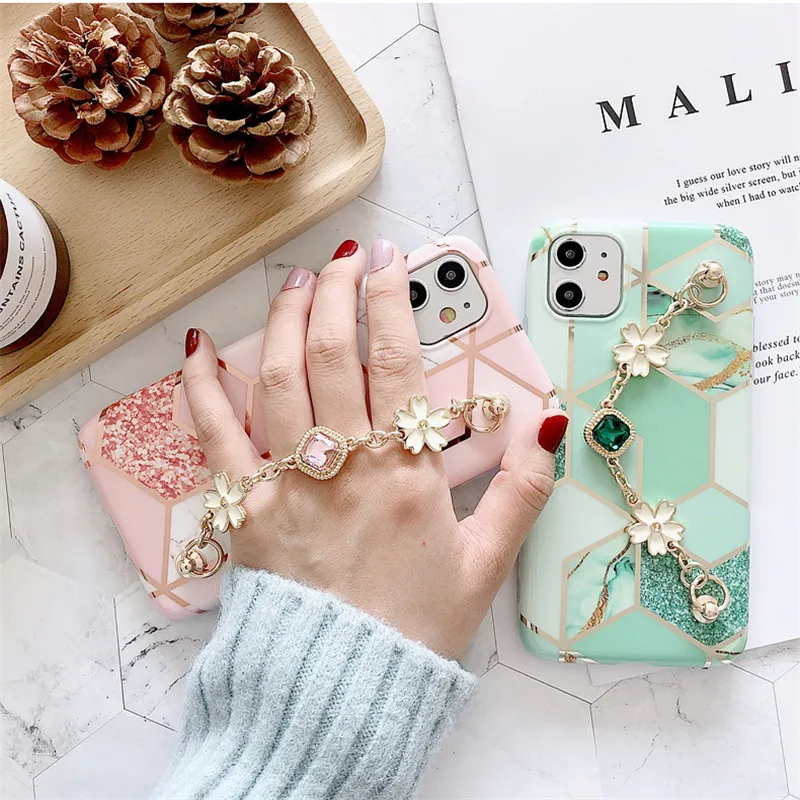 

Cherry Diamond Bracelet Geometric Marble Texture Flower Hand Strap Case Cover For iPhone 11 Pro XS Max X XR 8 7 6 6S Plus SE