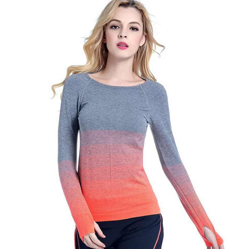 Женская футболка с круглым вырезом длинным рукавом и эффектом пуш-ап | одежда