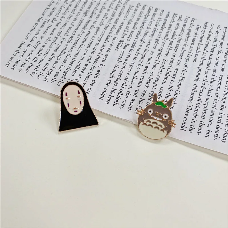 Korean Cartoon Brooches for Women Anime Hayao Miyazaki No Face Male Dragon Cat Brooch Pin Collar Badge Bag Clothes Jewelry | Украшения и