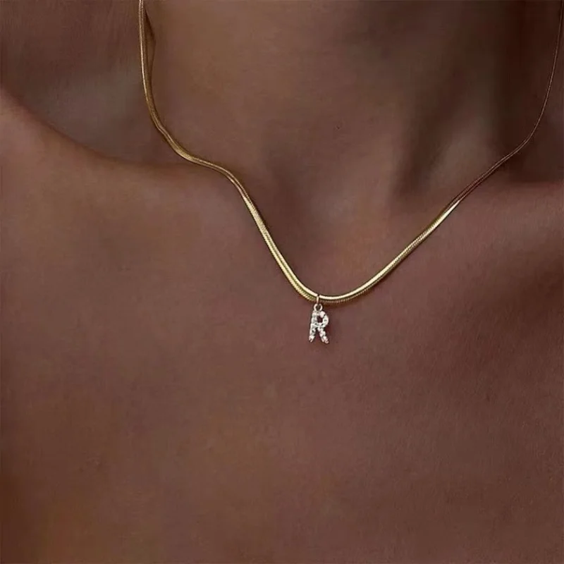 

Good Delicate 3MM Flat Snake Bone Chain Chic Sexy Clavicle Chains Adjustable Necklaces Letter Pendant Necklace for Women