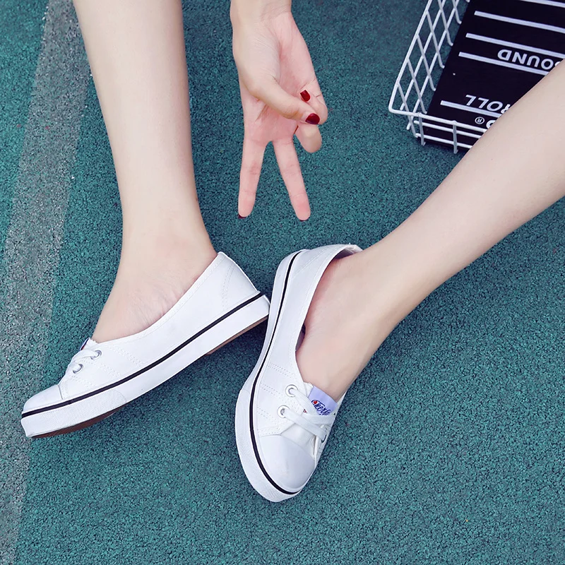 

Women Spring And Summer Light Canvas Shoes Shoes Slip-on Zichao Students Set Foot Pedal Flat Casual Shoes