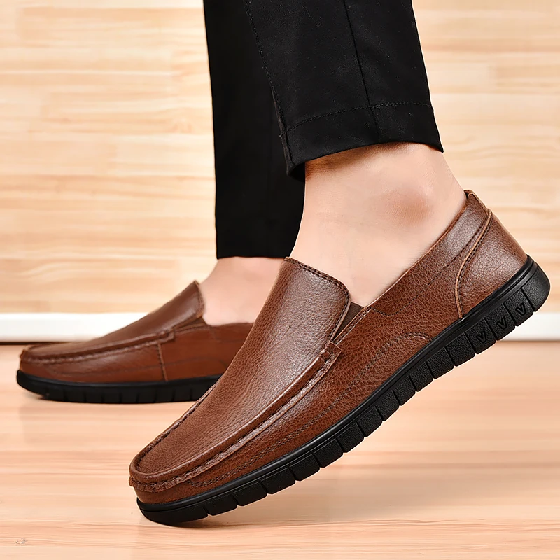 

Genuine Leather Men's Casual Slip on Loafers Shoes Classic fashionable Cheap Mens Breathable lightweigh Antiskid Driving Shoes