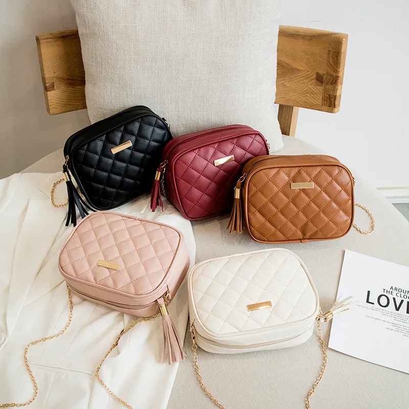 

Tassel Small Messenger Bag For Women 2021 Trend Lingge Embroidery Camera Female Shoulder Bag Fashion Chain Ladies Crossbody Bags