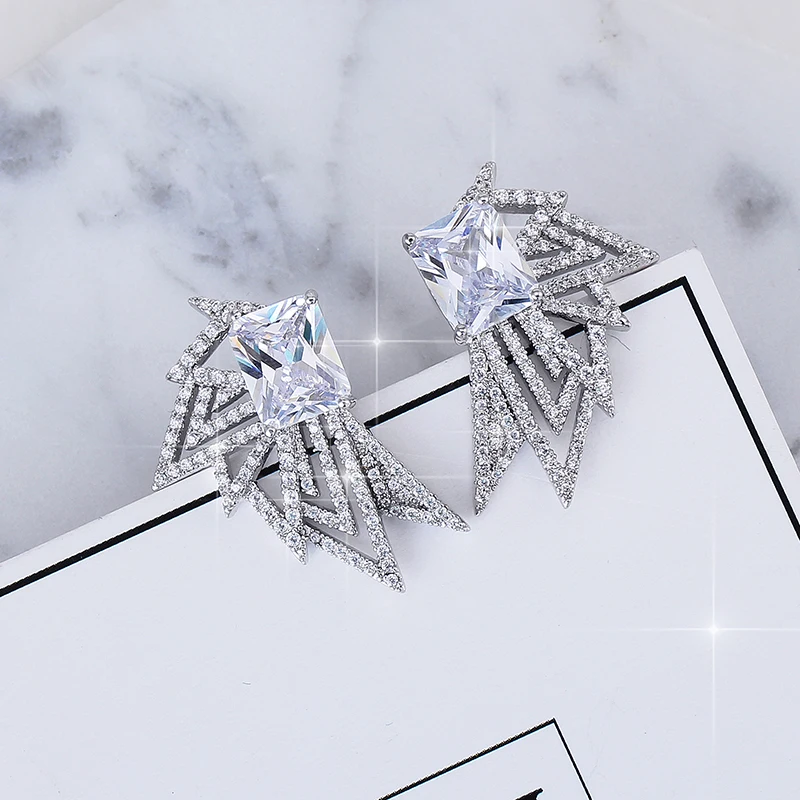 Квадратные серьги пусеты из циркония с дизайном в форме крыльев Ангела роскошный