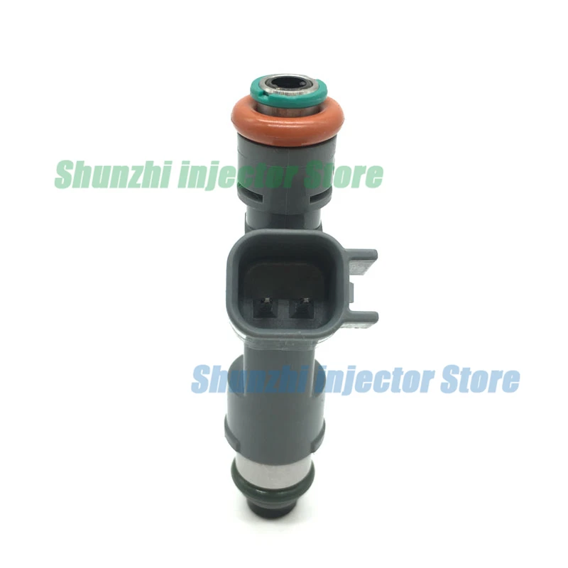 Fuel Injector Nozzle For Chevrolet 12613163 Hot sale High Quality and Low 126 131 63 |