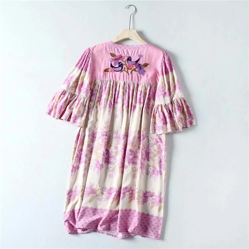 Винтажное шикарное женское розовое пляжное свободное мини платье на шнуровке с