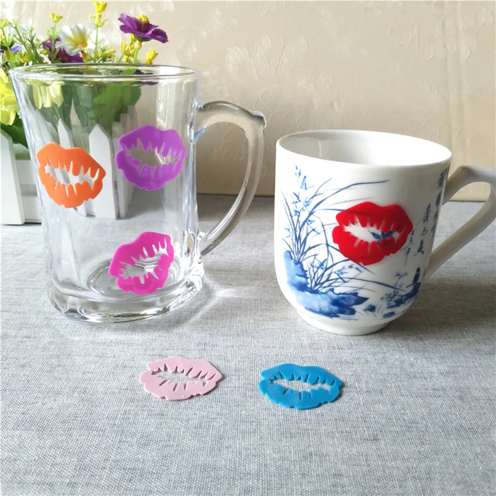 

6 Pcs Silicone Red Glass Marker Drink Marker Creative Lips Shape Glass Identification Marker (Mixed)