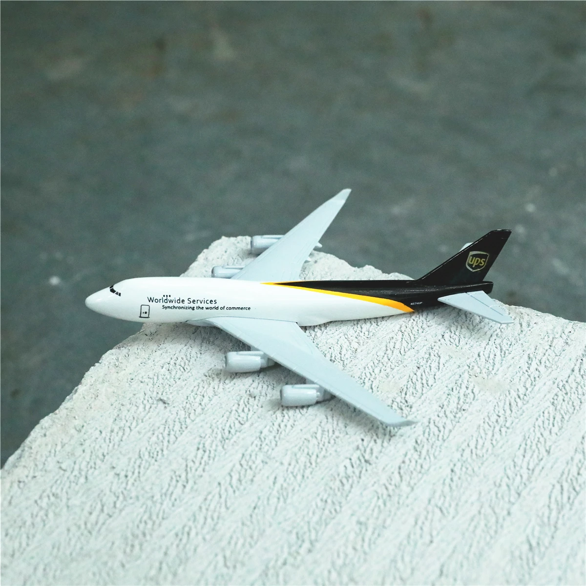 

UPS B747 Aircraft Model 6" Metal Airplane Diecast Mini Moto Collection Eduactional Toys for Children