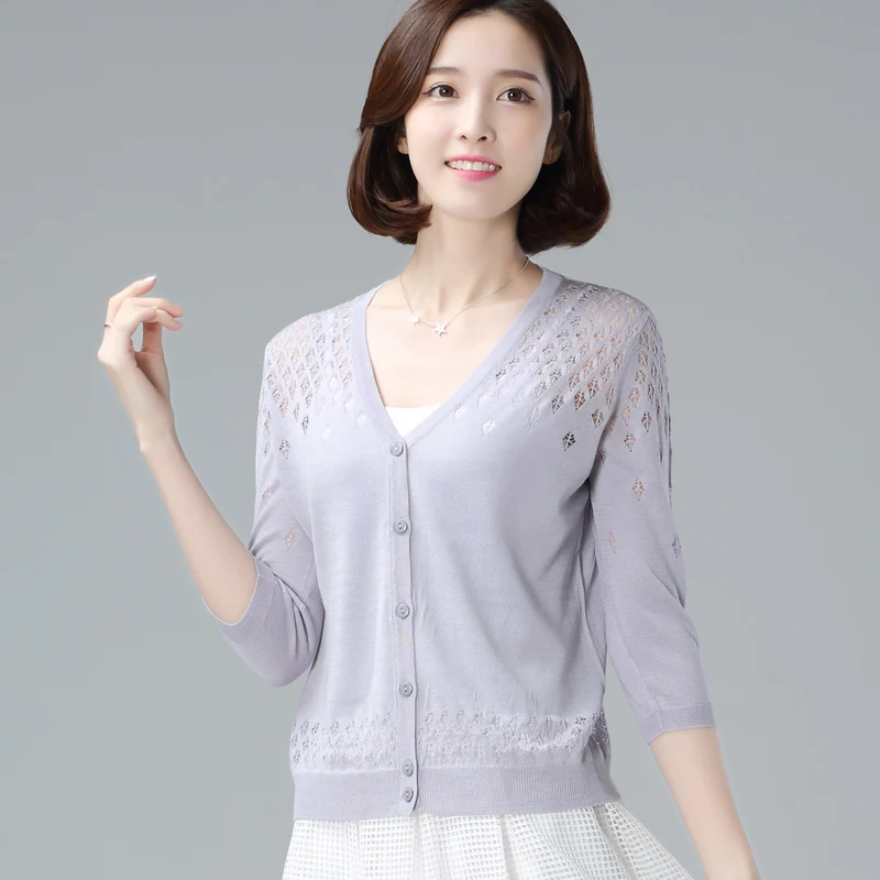 Женский вязаный кардиган однотонный тонкий короткий из вискозы с рукавом три