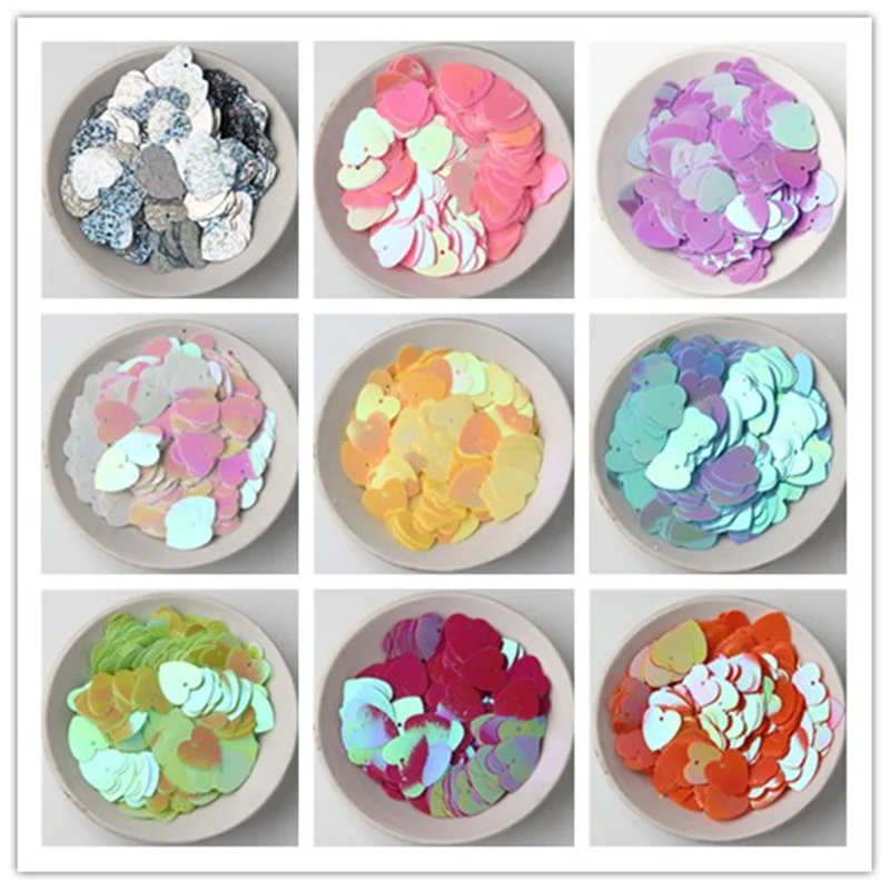 

100Pcs/Bag 17mm Love Heart Large Sequins PVC AB Color Paillettes Wedding Craft Women DIY Clothing Sewing Lentejuelas Accessories