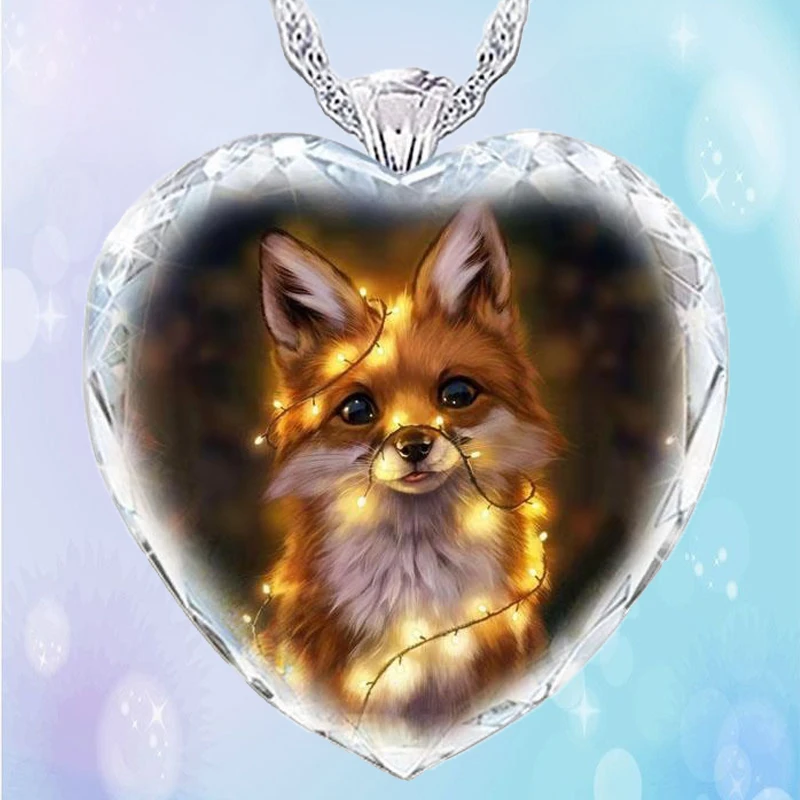 

Heart Shaped Crystal Glass Deep Forest Fox Pendant Necklace Women's Necklace New Fashion Metal Animal Accessories Party Jewelry
