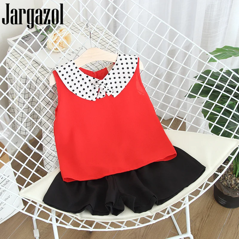 

Летняя одежда для маленьких девочек Jargazol, комплект в горошек, шифоновый жилет с воротником-стойкой и шорты, корейская модная детская одежда,...