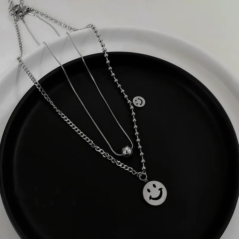 

POTCET Women's Stainless Steel Round Bead Smiley Titanium Steel Necklace Clavicle Chain Geometric Fashion Hip Hop Party Jewelry