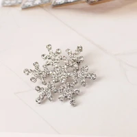 2022 arrival new fashion crystal snowflake brooch for women fine jewelry collares gifts