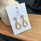 Винтажные серьги-подвески в дворцовом стиле с жемчугом для женщин, золотые серьги в форме капли, серьги-подвески для невесты, пирсинг, 2020