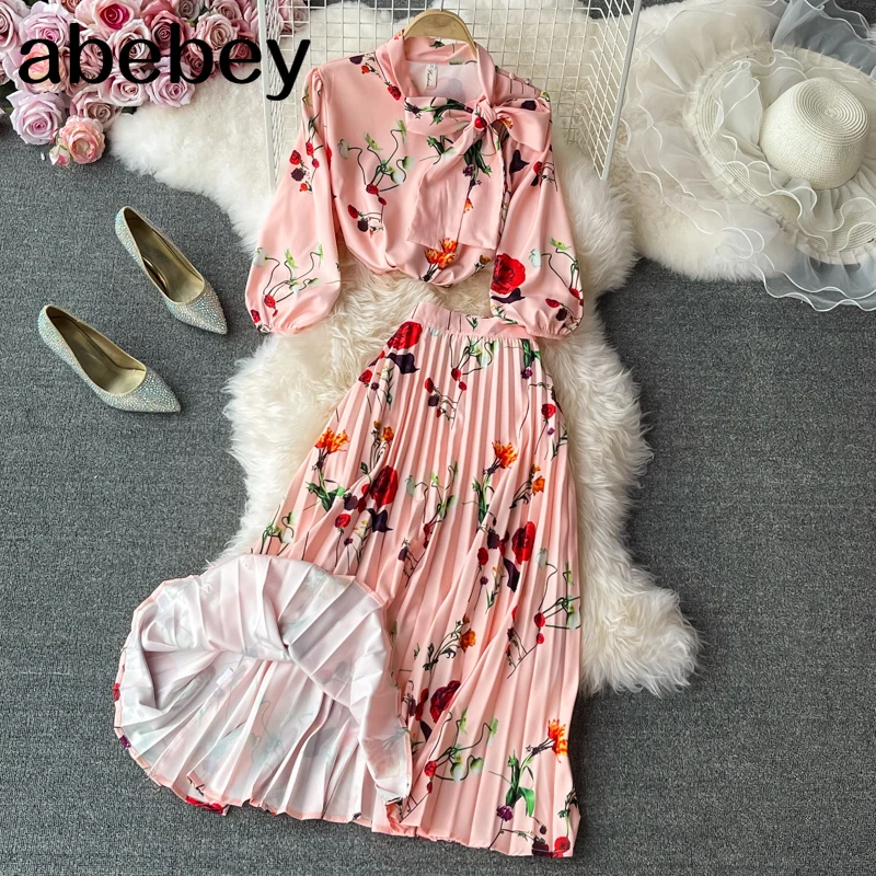 

Женский комплект из двух предметов, милый топ на шнуровке с принтом и плиссированная юбка с высокой талией, лето 2021