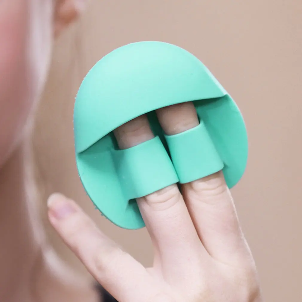 

Manual Silicone Face Cleansing Brush Remover silicone anti-bacterial silicone material Clean and exfoliate For all skin 1 pcs