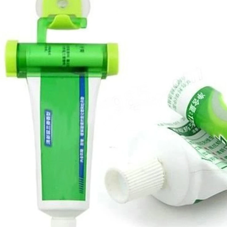 

Rolling Toothpaste Squeezer and Hanger Gadget Random Color AUG889