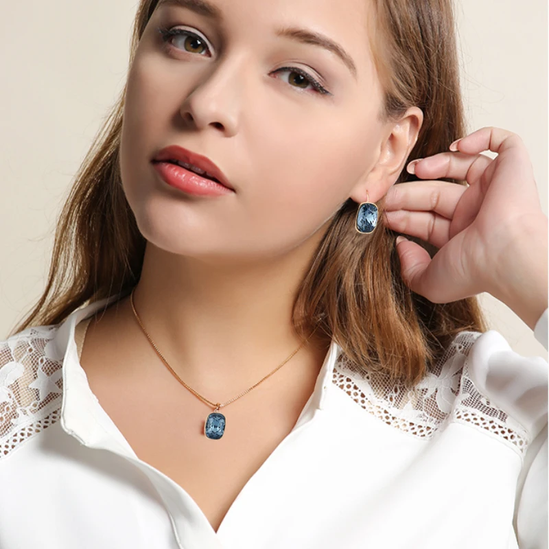 

11.11 Sale Wedding Necklace And Earring Set made with Austrian Crystal For Women Party Jewelery New Geometric Design Jewelry Set