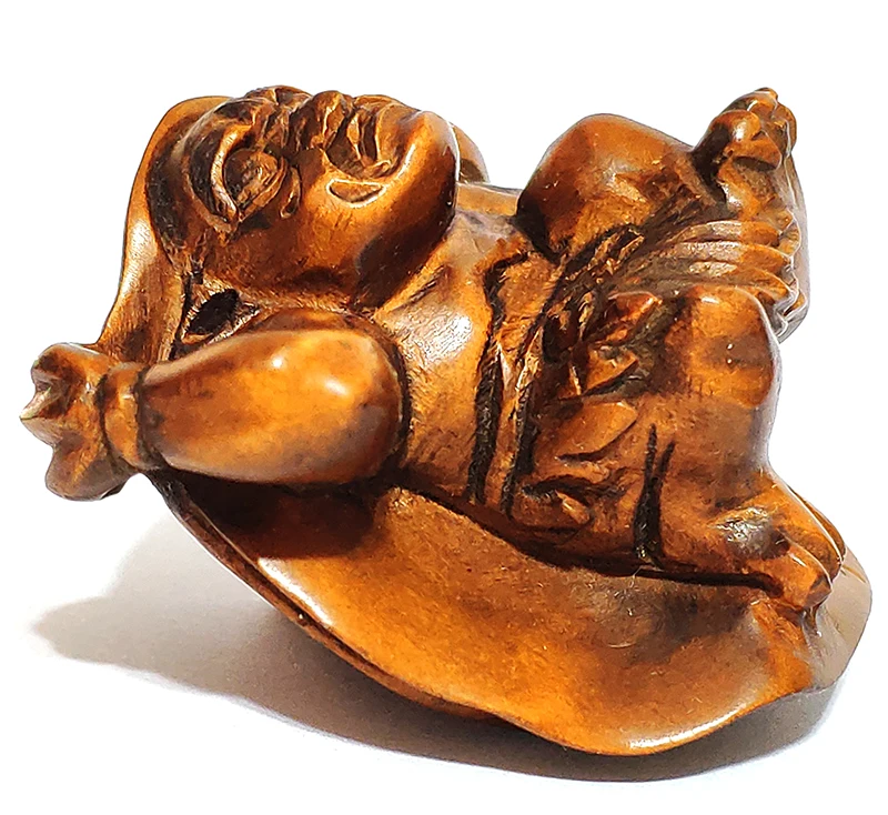 Y6801 - 2 &quotручная резьба ящик Netsuke : Oni Man с шляпой |