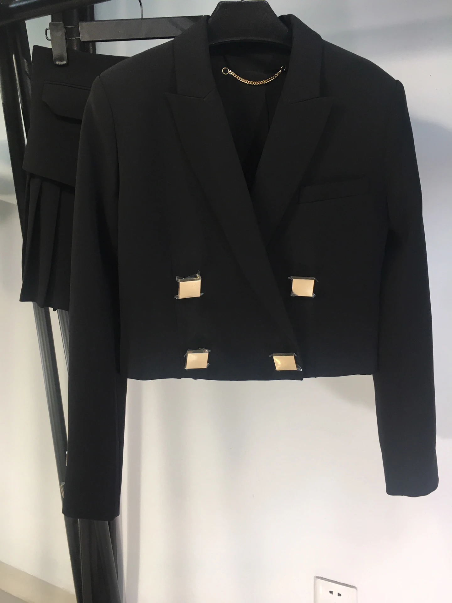 

fashion 2021 new ladies long sleeve short suit + high waist pleated skirt 2-piece set 1218