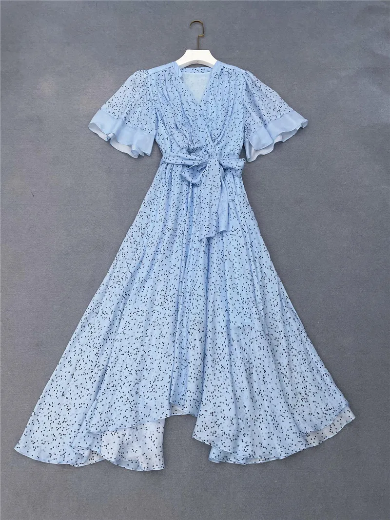 

Dress women's summer 21 new V-neck wave point belt waist irregular skirt temperament silk dress