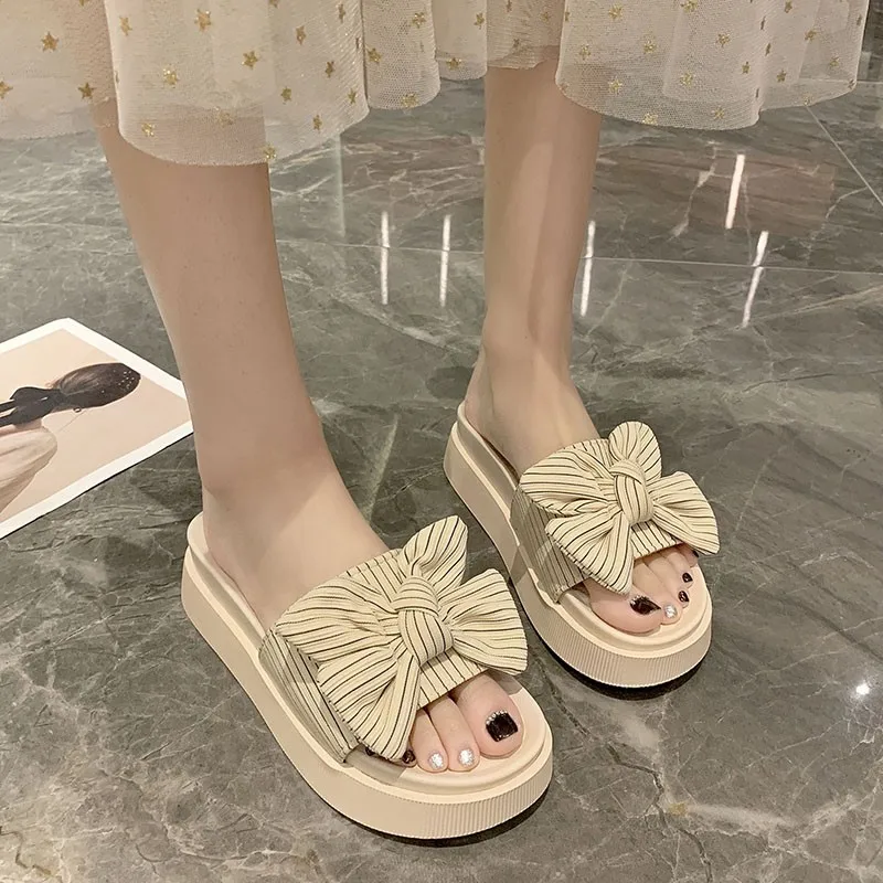 

Med Shoes Woman 2021 Slippers Casual Platform Butterfly-Knot Pantofle Luxury Flat New PU Fashion Cotton Fabric Rubber Slides
