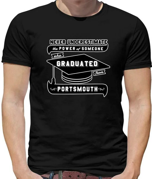 

Never Underestimate Graduate Portsmouth Mens T-Shirt - Graduation - University