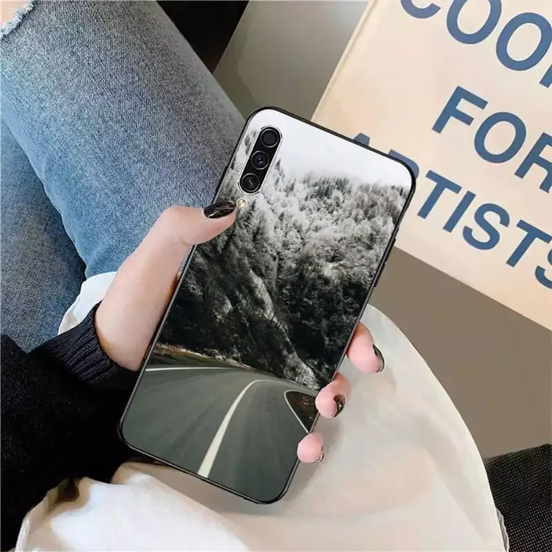 

White Mountain Pine Tree Forest Peak Mist Phone Case For Samsung S 9 10 20 A 10 21 30 31 40 50 51 71 s note 20 j 4 2018 plus