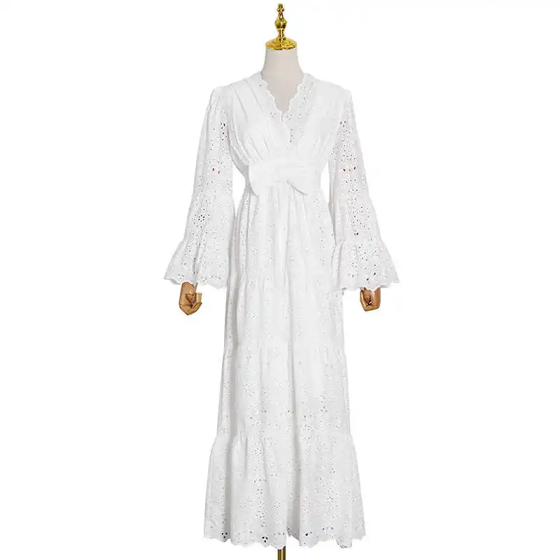 

2021 spring new fashion temperament sexy V-neck long sleeve waist cake long dress