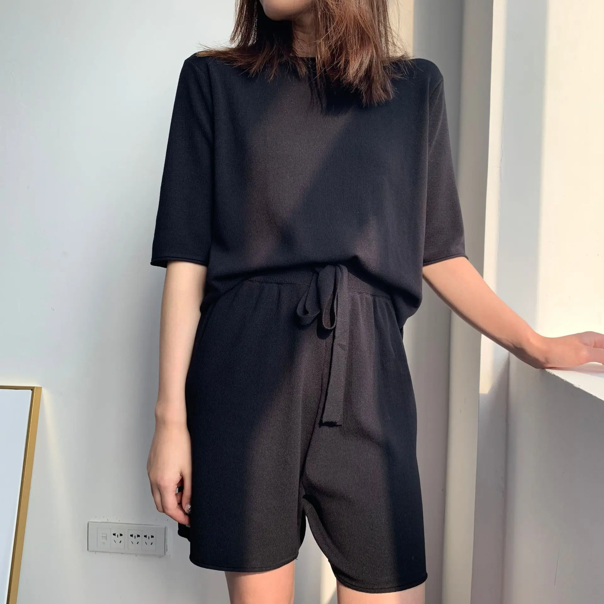 

Summer Black 2 Piece Set Women Casual Short Sleeve Ice Silk Pants Set 2 Piece Girls Outfits Fashion Two Piece Set Hot Knitwear