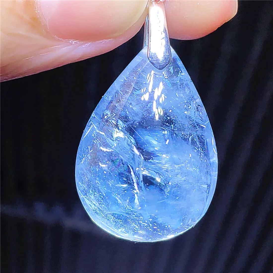 

Genuine Natural Blue Topaz Crystal Pendant 23x16x10mm Water Drop Clear Bead From Namibia Women Men 925 Sterling Silver AAAAAA