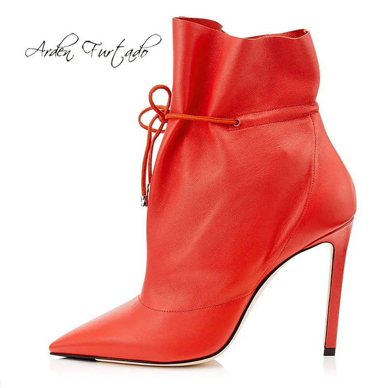 Модные женские зимние ботинки с острым носком на шпильках пикантные элегантные