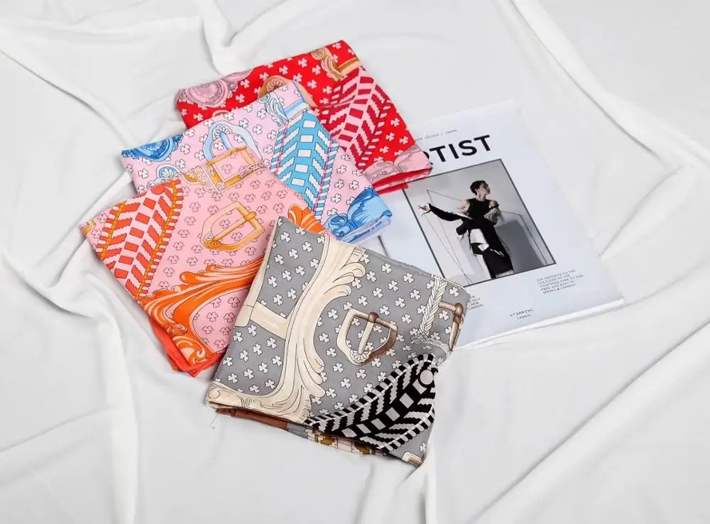 2019 Новое поступление модный элегантный брендовый шарф с цепочкой 100% шелковый 90*90