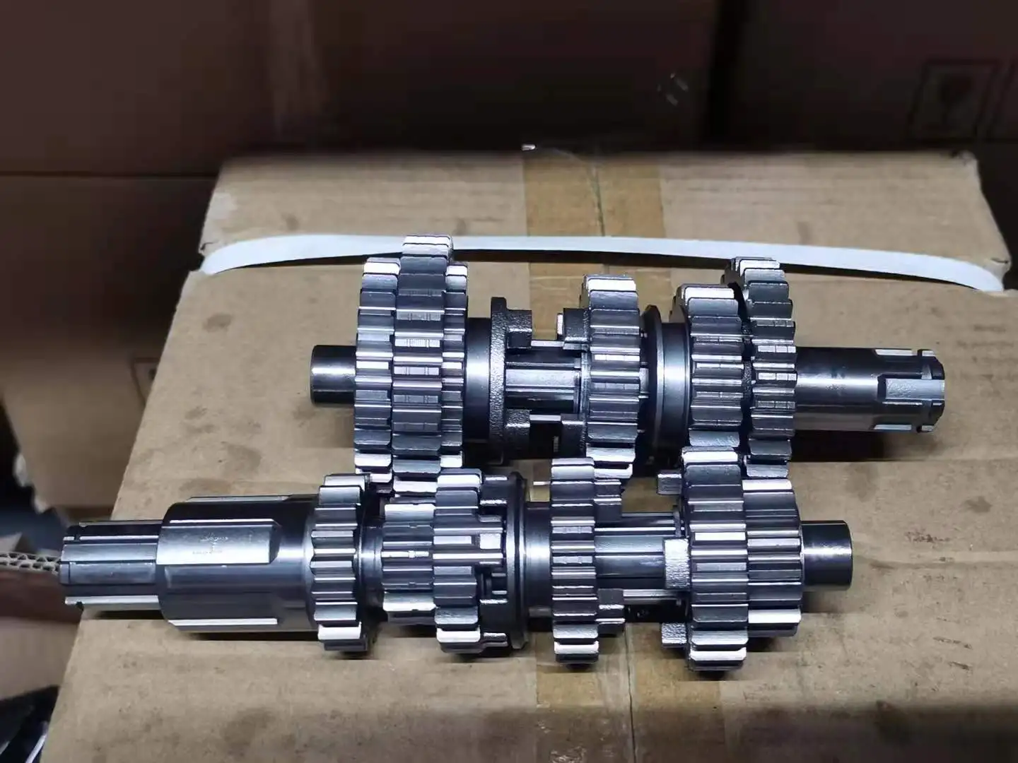 

Основной вал и встречный вал Подходит для двигателя ZS125/ZONGSHEN125