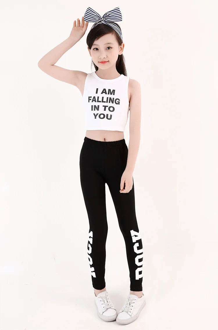 

Girls Summer Style Teenage Girl Clothing Sets Children Sport Suit Letter Tops + Pants Suits Kids Hip Hop Clothes Twinset