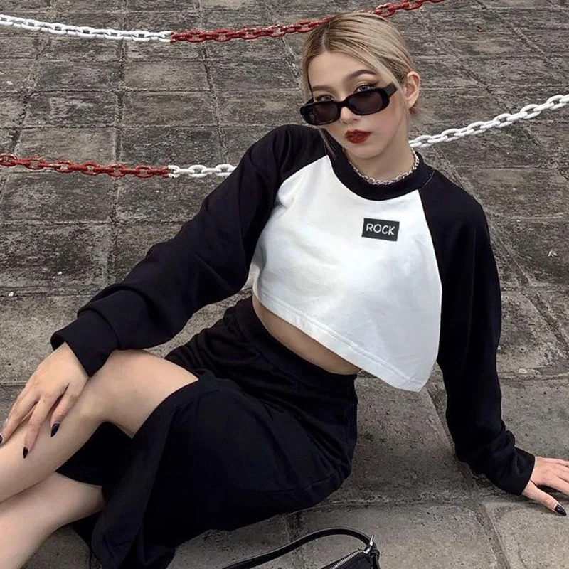 

Women's Long-sleeved Pullover, Contrast Stitching, Basic Round Neck Sweatshirt, Loose Casual Women's Clothing Qm*
