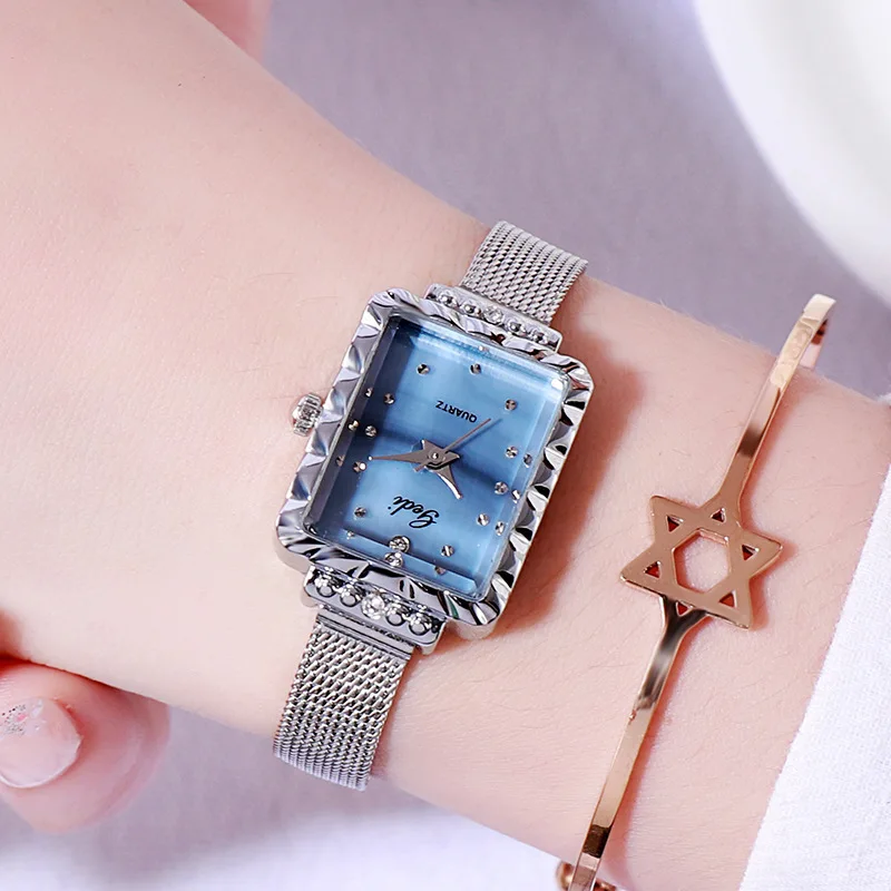 

Watch female INS wind retro square simple temperament couple electronic watch male students waterproof trend