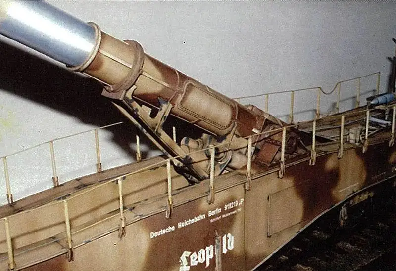 90 см Второй мировой войны немецкая армия K5 поезд пистолет Leopold DIY 3D бумажная карточка модель Конструкторы строительные игрушки Военная Модель