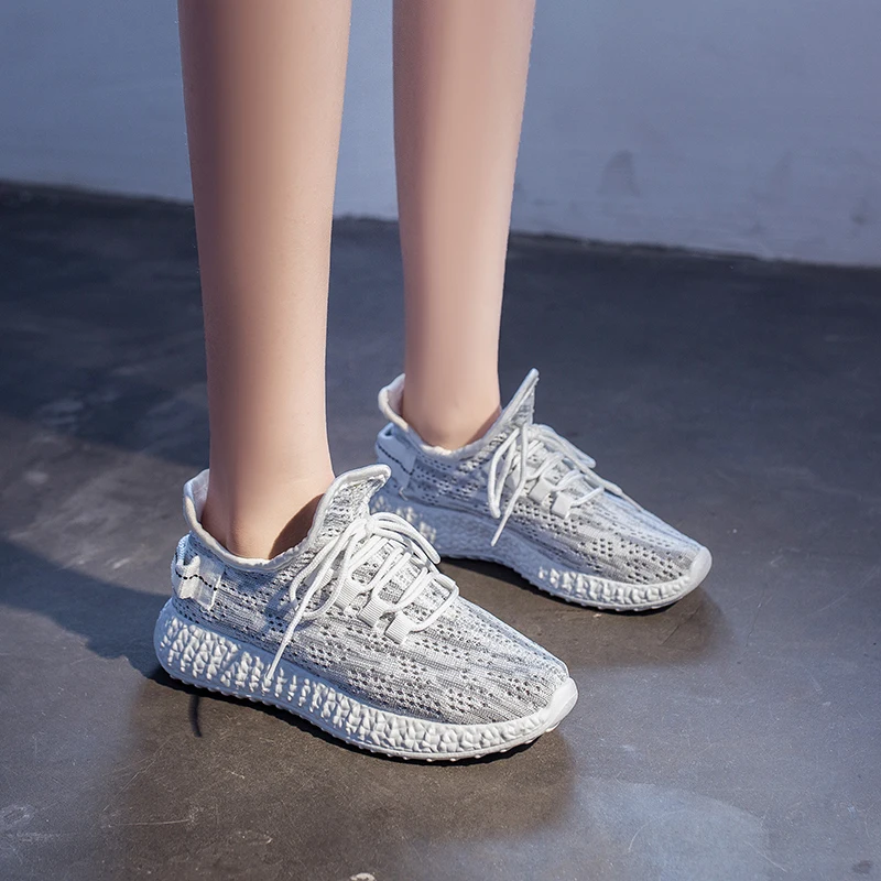 Женские кроссовки со шнуровкой сетчатые на платформе модные легкие теннисные