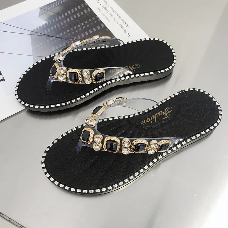 

2021 New Slippers Women Summer Fashion Diamond Casual Beach Sandals Beach Holiday Flat Bottom Clip Foot Flip Flop Women Sandals