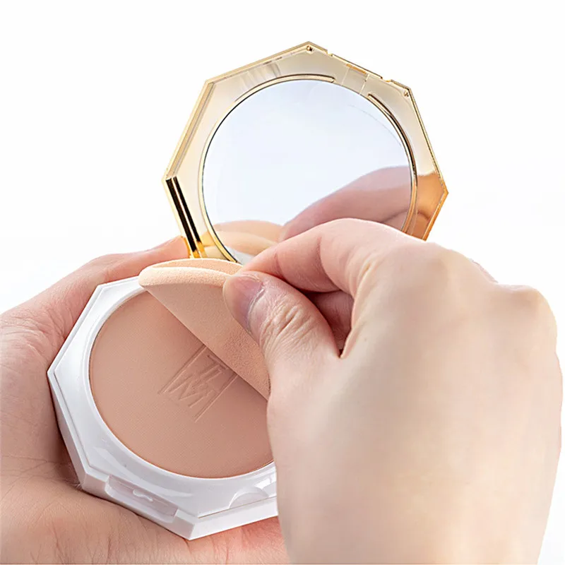 2 Colors Face Makeup Oil Control Powder Cake Highlighter Shimmer Brighten Pressed Palette Contour Cosmetics |