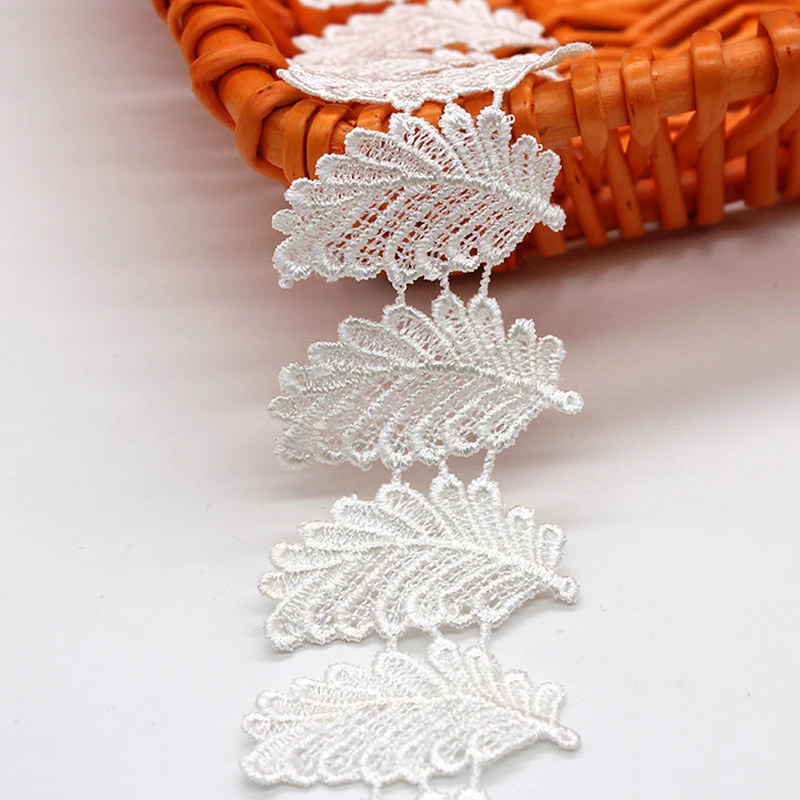 

5yards High Quality Offwhite Milk Silk Water-soluble Embroidery Lace Leaf Shape Lace Fabric DIY Women Kid Clothing Sewing Trims