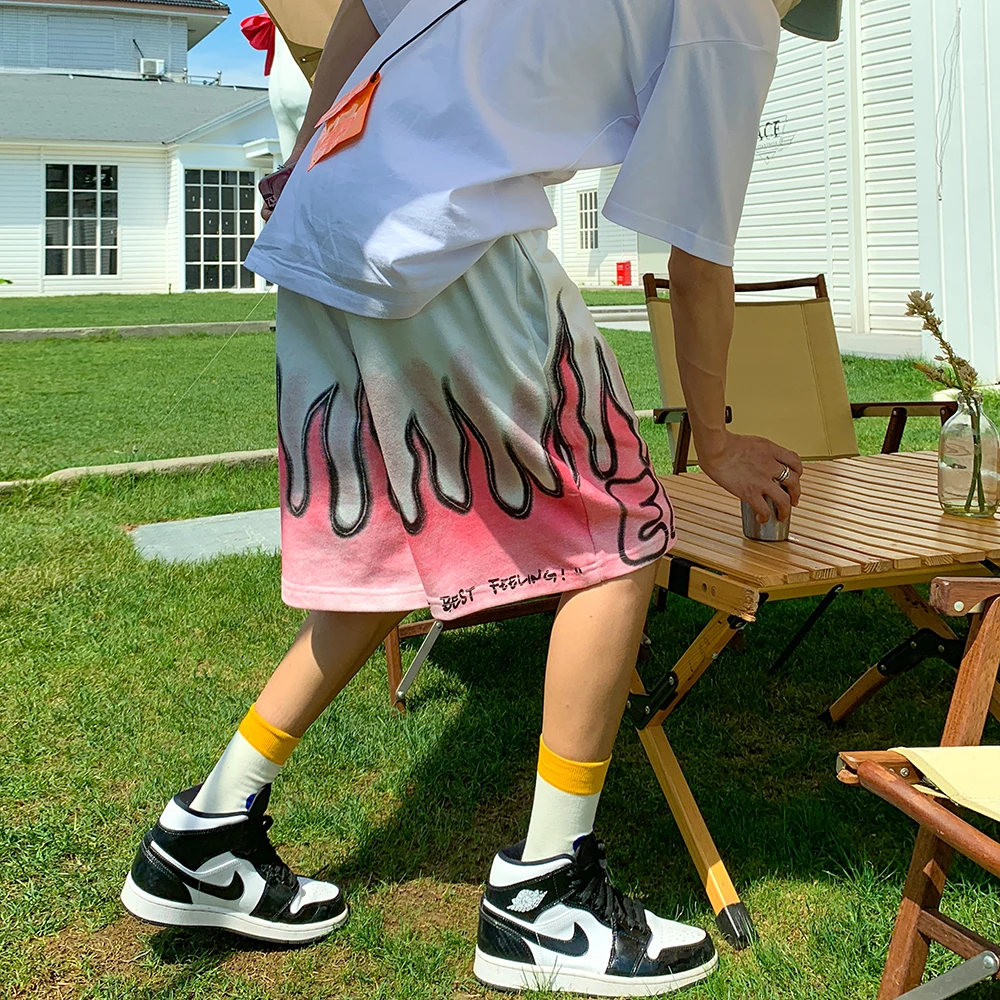 

Summer Graffiti Flame Print Shorts Men Mid Waist Shorts Tendy Streetwear Wide Leg Elastic Boys Casual Patchwork Loose Sweatpants