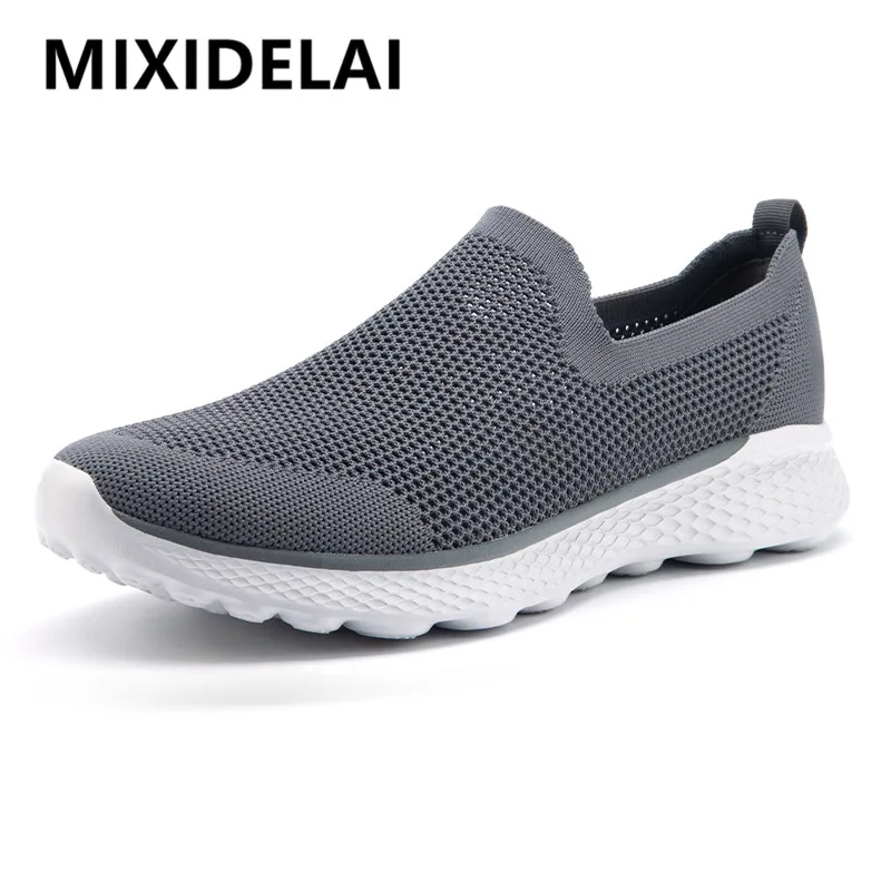 

2020 New Summer Breathable Mesh Men Shoes Loafers Slip On Lightweight Casual Comfortable Outdoor Walking Male Sneakers Footwear