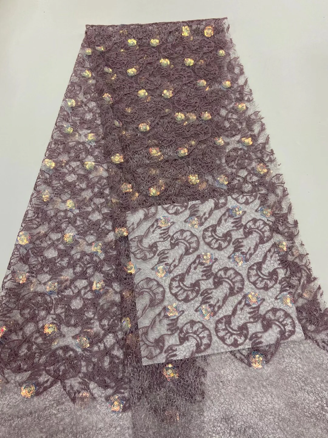 

African Lace Fabric 2020 High Quality Nigerian French Lace Fabric With Sequins Embroidered Applique Tulle Lace For Party KR20350