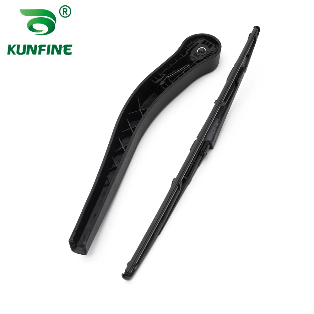 Щетка стеклоочистителя для CHRYSLER ASPEN LIMITED 4.7L V8 - FLEX OEM № 5135583AA