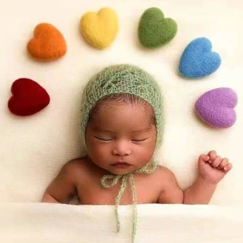 Accesorios de fotograf&iacute;a para reci&eacute;n nacido, accesorios de estudio fotogr&aacute;fico para beb&eacute;, con forma de coraz&oacute;n de amor, Color arco&iacute;ris, hecho a mano de fieltro de lana, 6 unids/set por juego-0