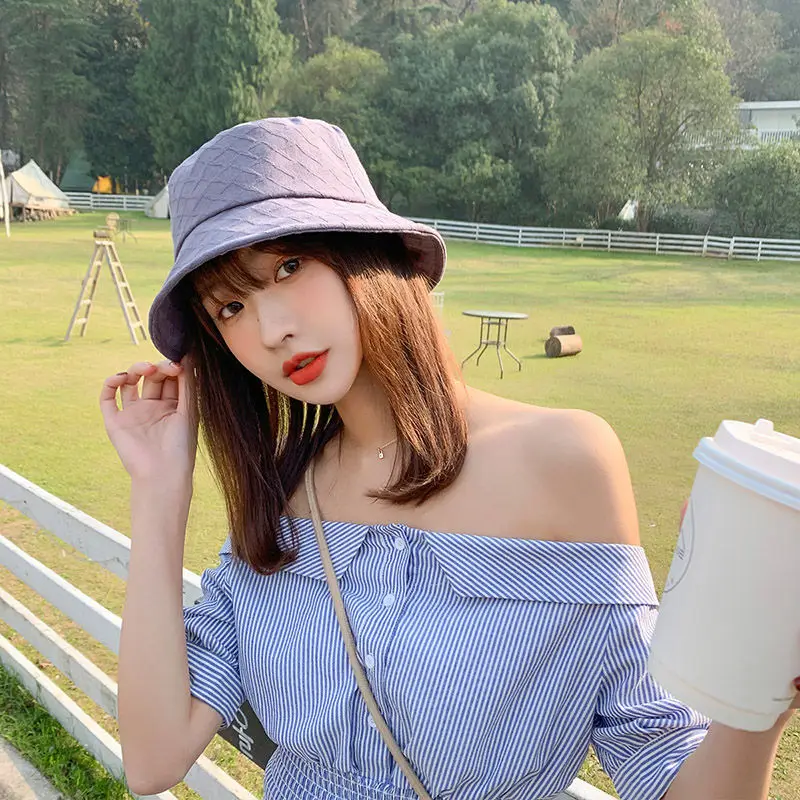 

Fisherman hat female Korean wild sun hat spring and summer new casual solid color plaid basin hat showing small face